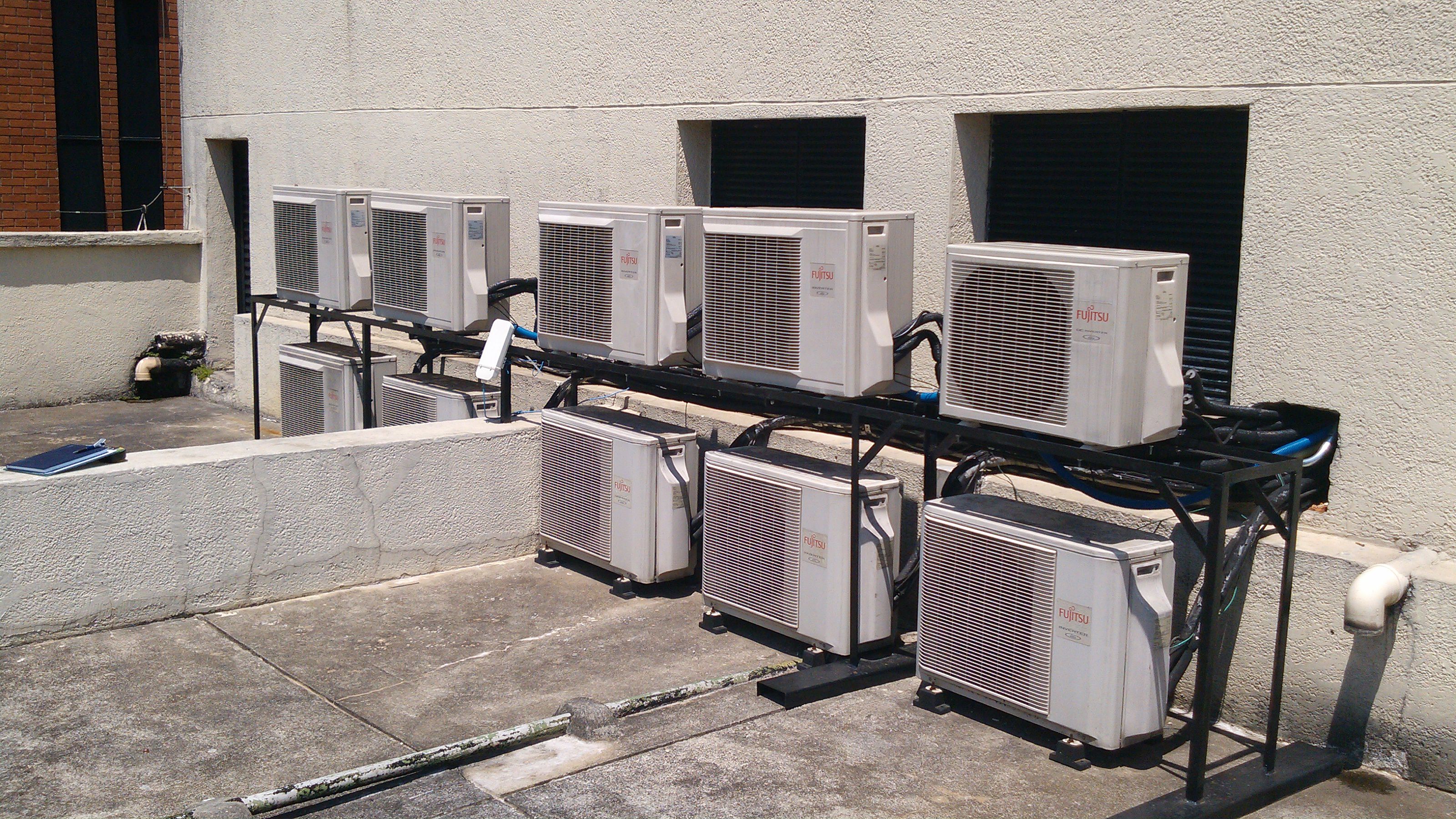 condensadores Fujitsu